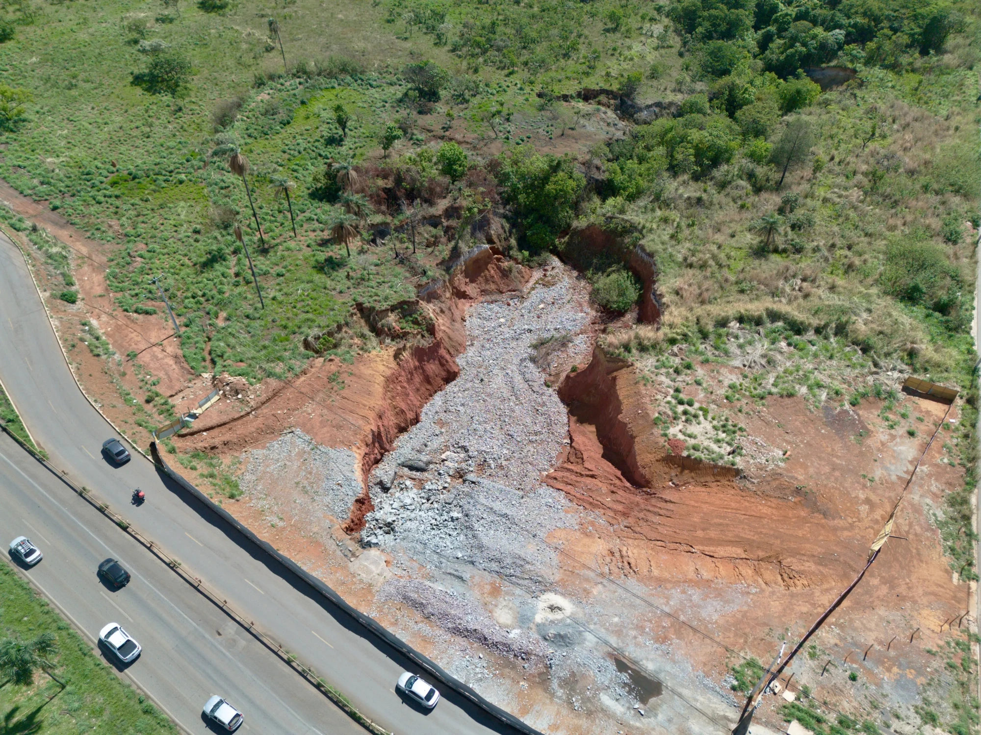 WhatsApp Image 2025-11-14 at 16.31.00 (2)