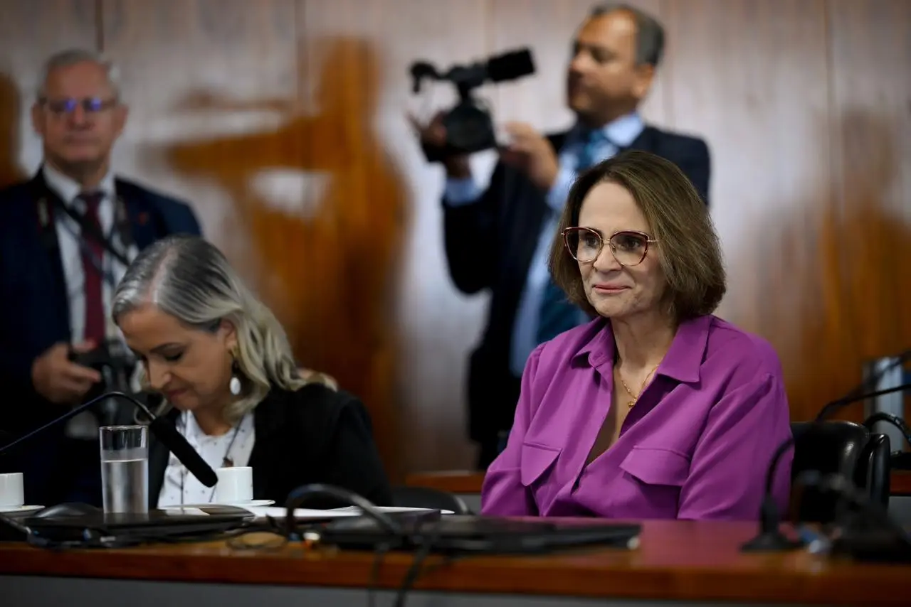 WhatsApp Image 2025-11-24 at 13.49.58 (1)