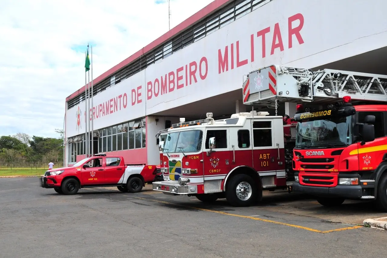 6.8.-Bombeiros.-Foto-Acacio-Pinheiro-Agencia-Brasilia2