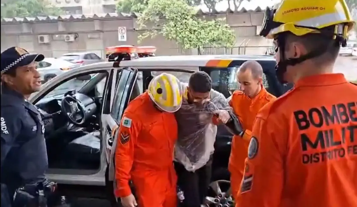 a2eda729-d2b7-4645-bcee-fcfd03b53947