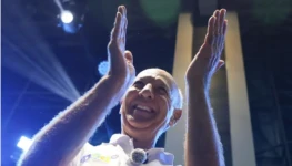 1773407934-jose-roberto-arruda-batendo-palmas-foto-divulgacao