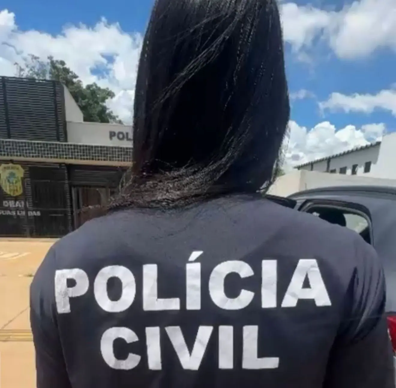 e375ecef-a7f4-4e9e-a7e5-f7f54dc2c6fa