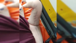crianca-cai-escada-rolante-metro-2